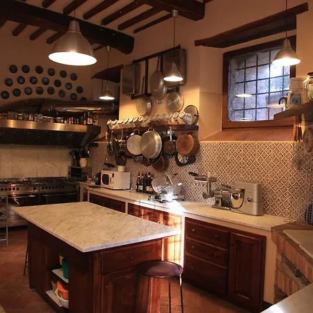 ファームステイ Agriturismo Biologico Palazzi Rufini コルチャーノ