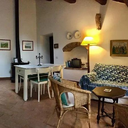 Agriturismo Biologico Palazzi Rufini ファームステイ コルチャーノ
